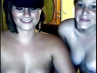 Lesbian MILF Webcam