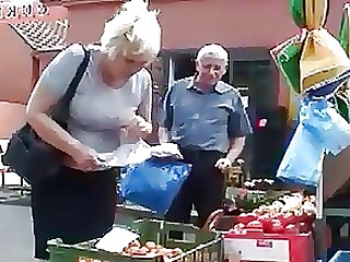 Blowjob Mature Threesome