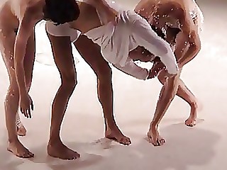 প্রেমমূলক লোমশ মহিলাদের অন্তর্বাস পরিপক্ব