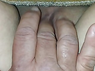 Amateur Fingering MILF Wife