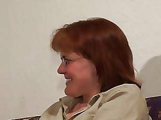 Amateur Hairy MILF Redhead