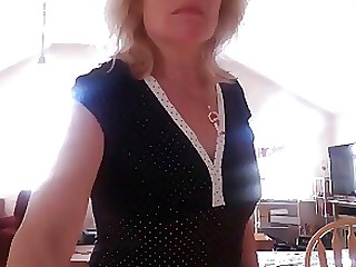 Amateur Blonde Mature MILF Nude Webcam